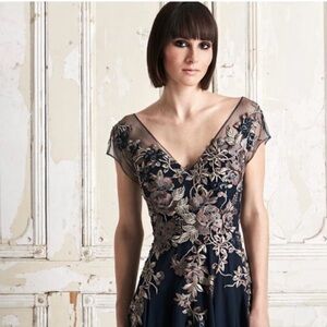 Daymor by Alexander Couture Mother of the Bride Groom Dress Size 10